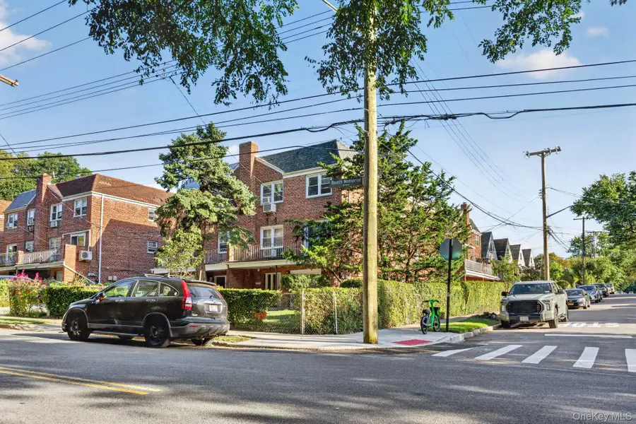 16302 Booth Memorial Avenue, Fresh Meadows, NY 11365 - #2
