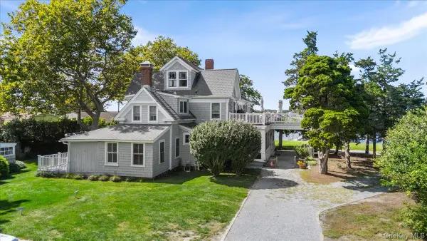 46 Rampasture #3, Hampton Bays, NY 11946