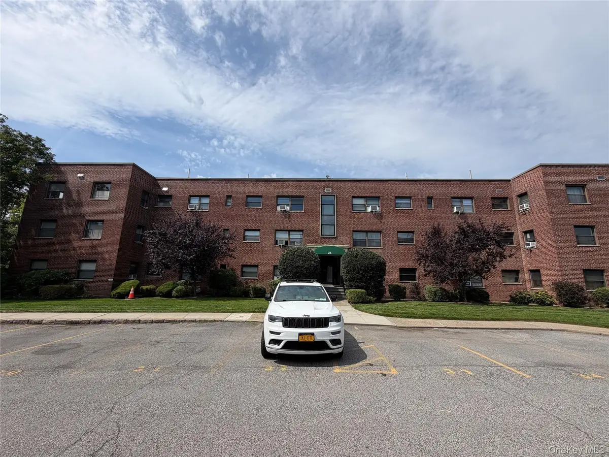 25 Shady Glen Court #3B, New Rochelle, NY 10805 - #1
