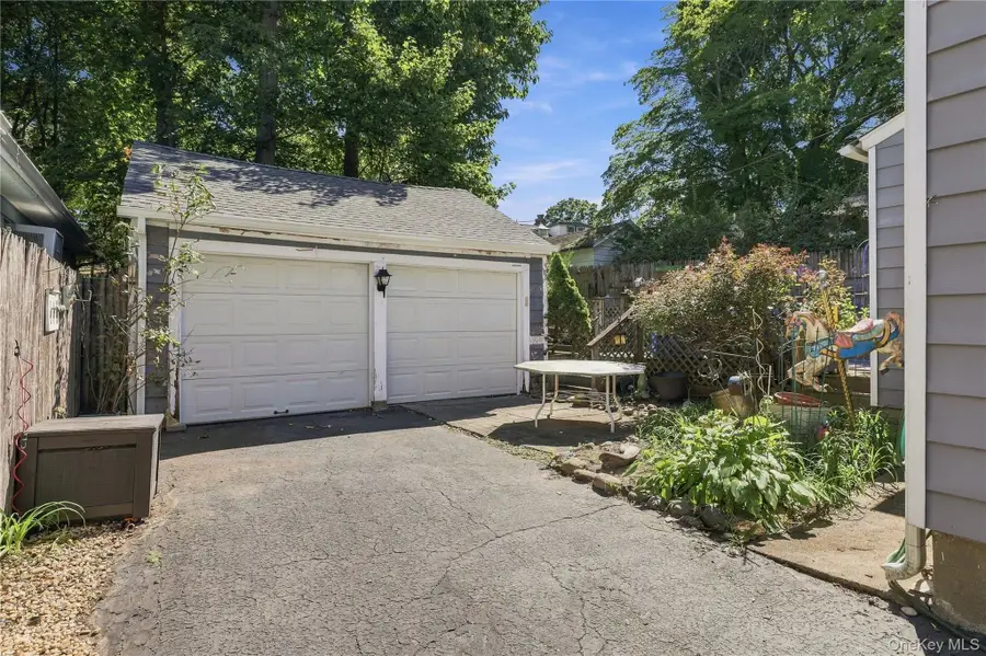 245 Buchanan Street, Centerport, NY 11721 - #3