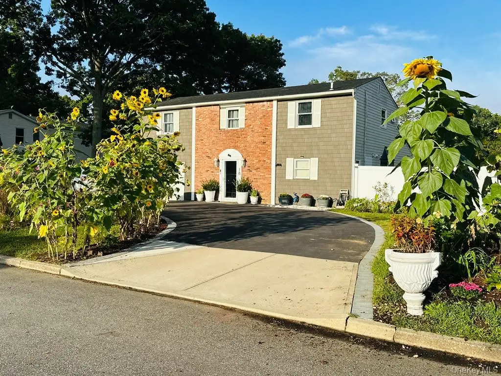 18 William Street, Coram, NY 11727 - #1
