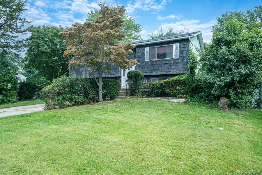 575 Freeman Avenue, Brentwood, NY 11717 - #3