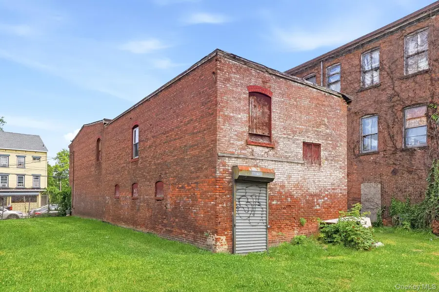 333-335 Liberty Street, Newburgh, NY 12550 - #2