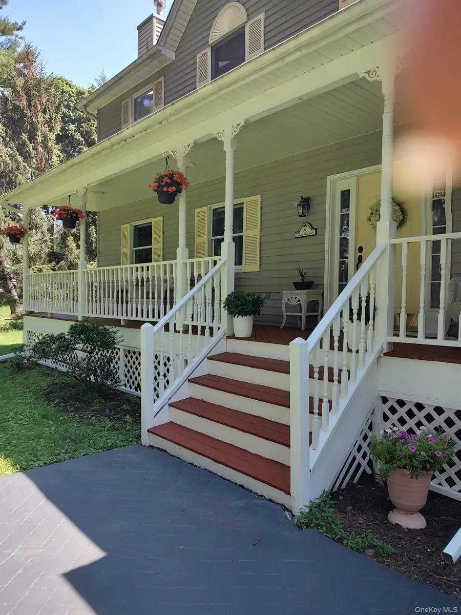 6 Summer Winds Court, Cornwall On Hudson, NY 12520 - #2