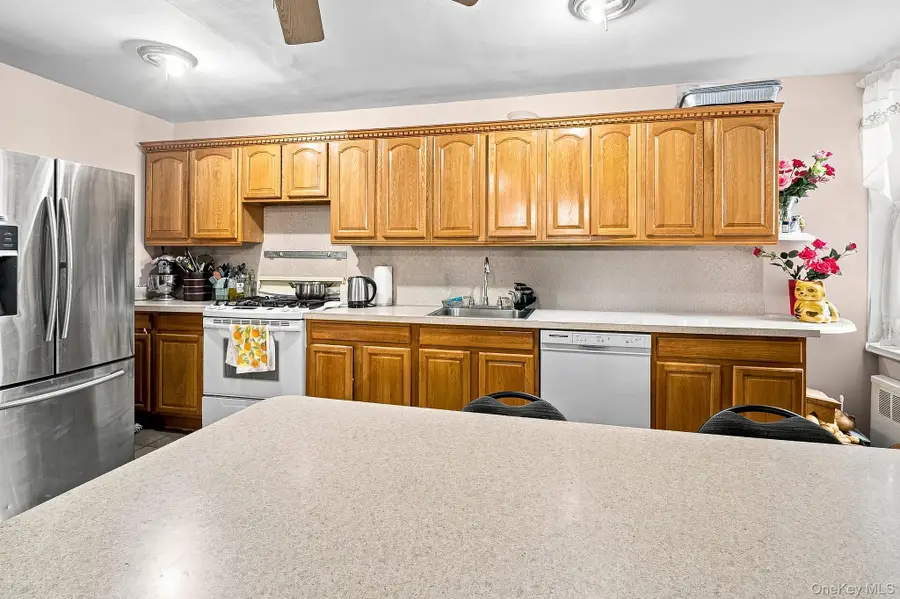 74-45 Yellowstone Boulevard #5G, Rego Park, NY 11374 - #3