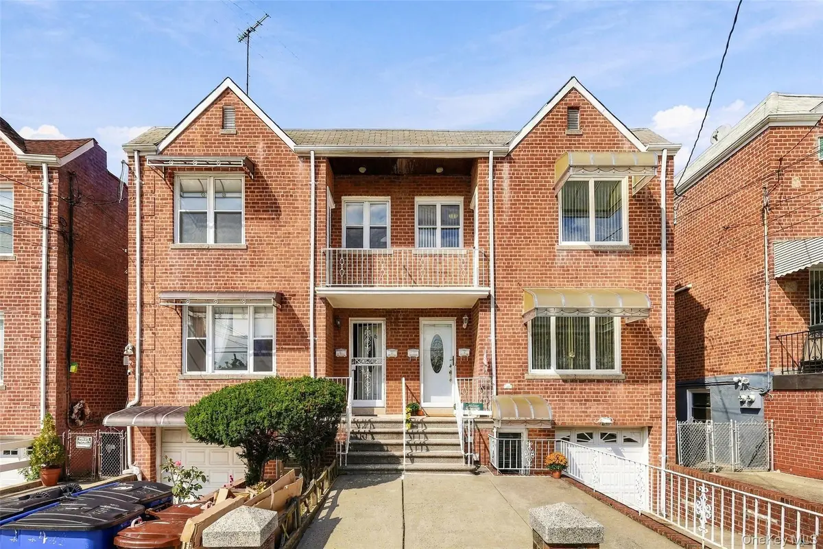 2425 Young Avenue, Bronx, NY 10469 - #1