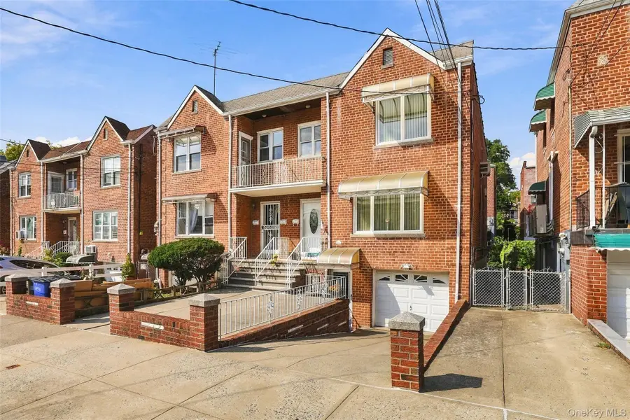 2425 Young Avenue, Bronx, NY 10469 - #3