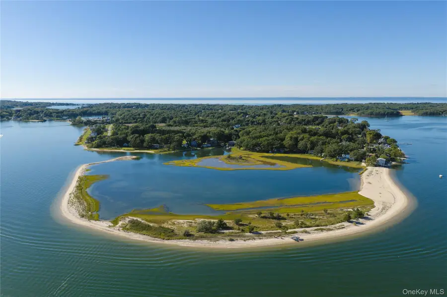 738 Conklin Road, Greenport, NY 11944 - #2