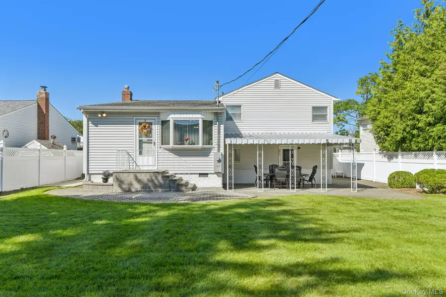 3994 Daleview Avenue, Seaford, NY 11783 - #2