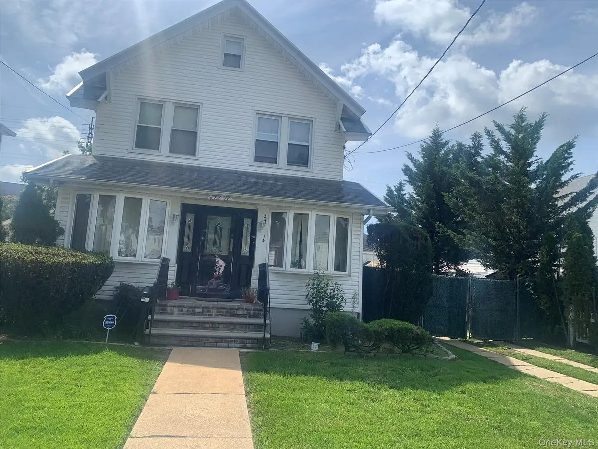 24714 137th Road, Rosedale, NY 11422 - #1
