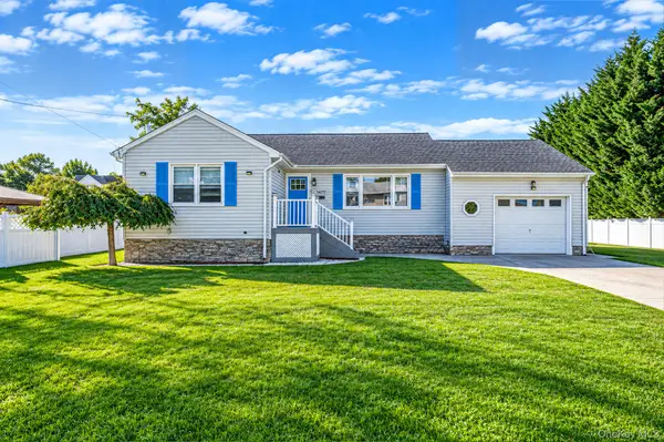 1477 6th Street, West Babylon, NY 11704