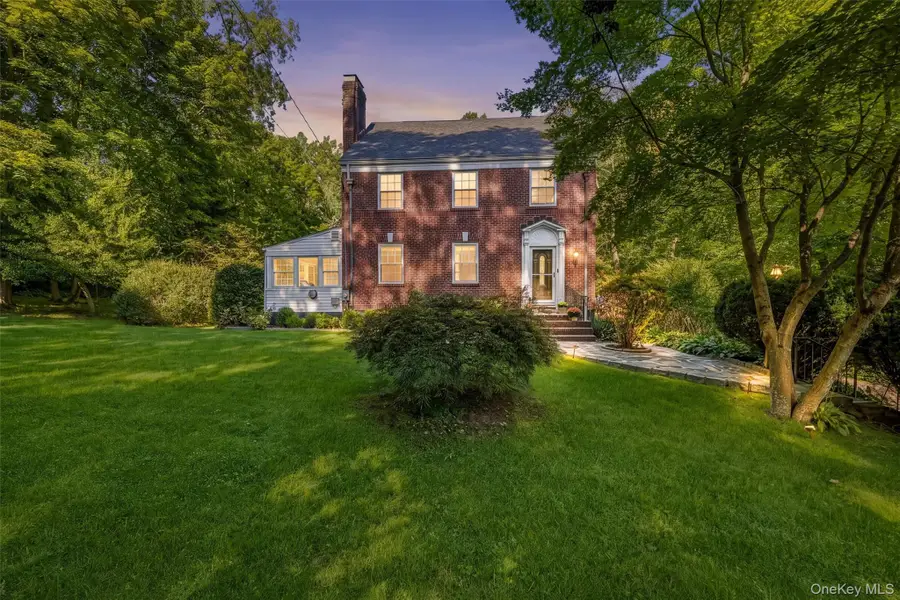 28 Winslow Road, White Plains, NY 10606 - #2