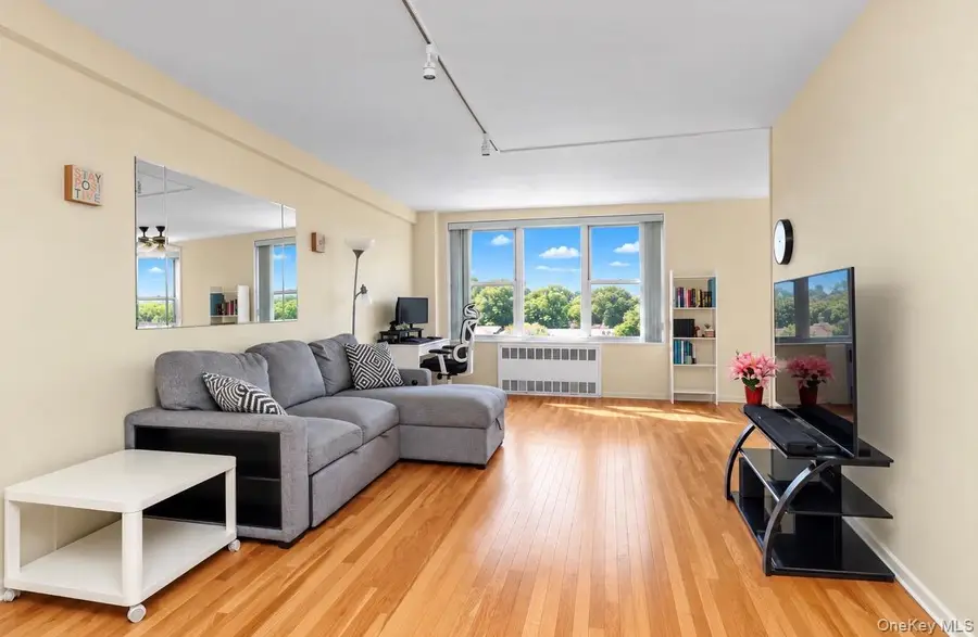 18-50 211th Street #6B, Bayside, NY 11360 - #3