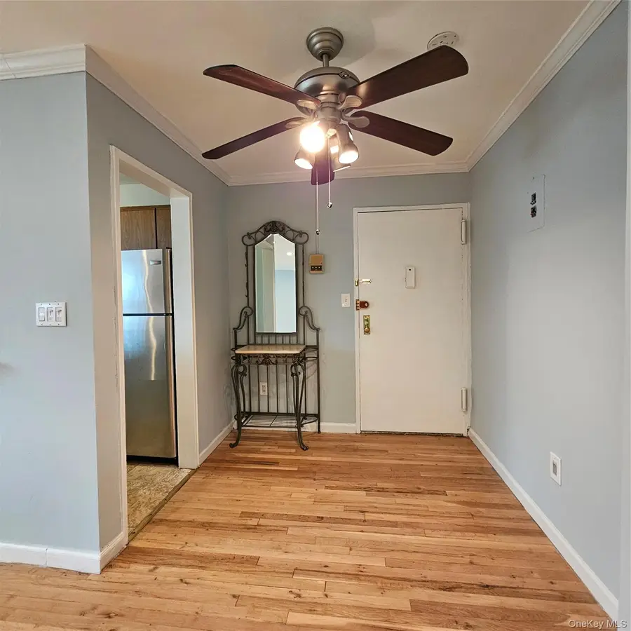 125 Hempstead Gardens Drive #B1D, West Hempstead, NY 11552 - #3