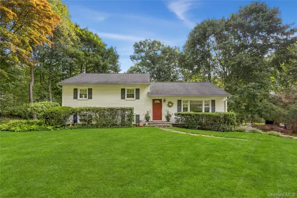 6 Hillside Terrace, Mahopac, NY 10541