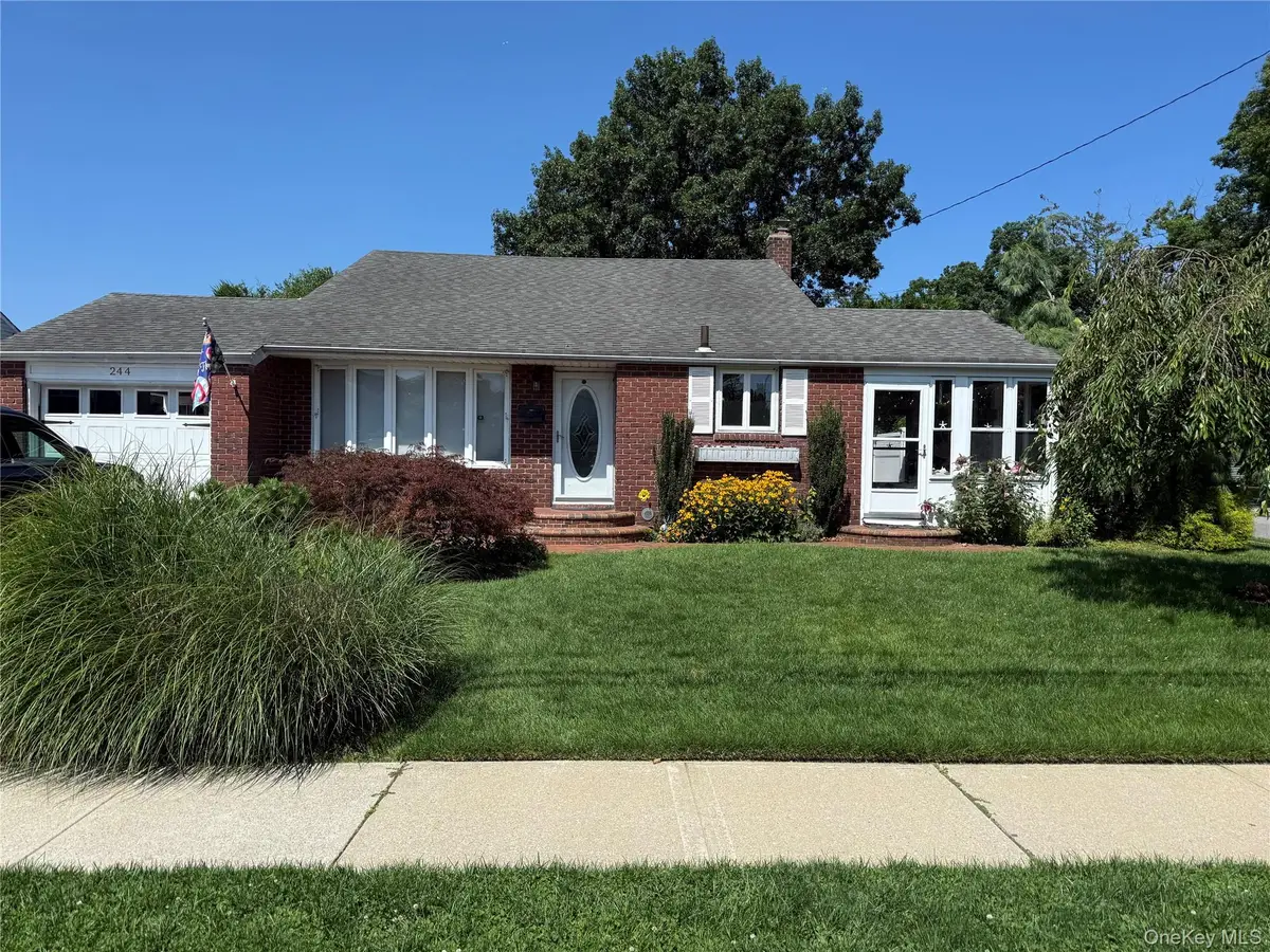 244 Ocean Avenue, Massapequa Park, NY 11762 - #1