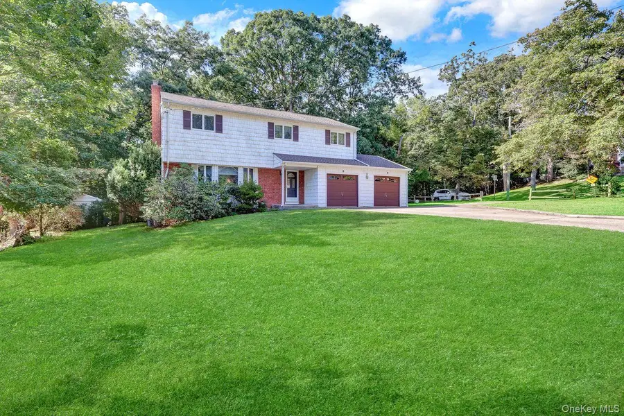14 Morewood Drive, Smithtown, NY 11787 - #2