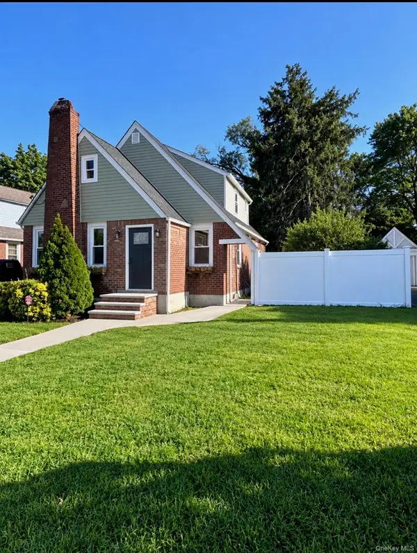 750 Wesley Street, Baldwin, NY 11510