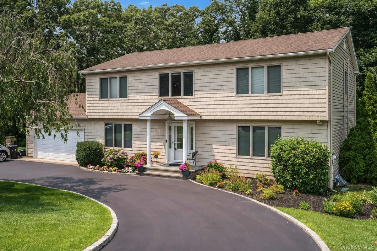 41 Cedar Ridge Lane, Dix Hills, NY 11746 - #1