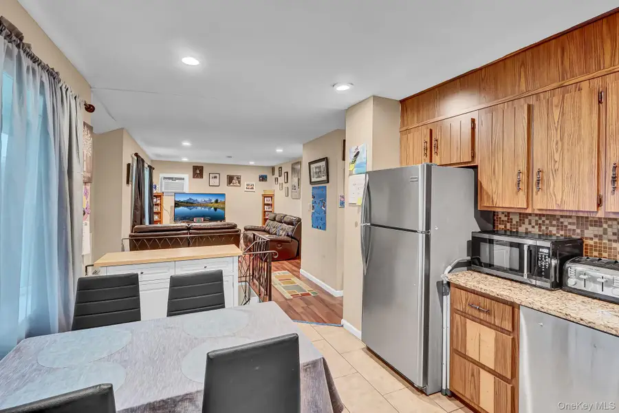 24 Charter Road, Selden, NY 11784 - #2