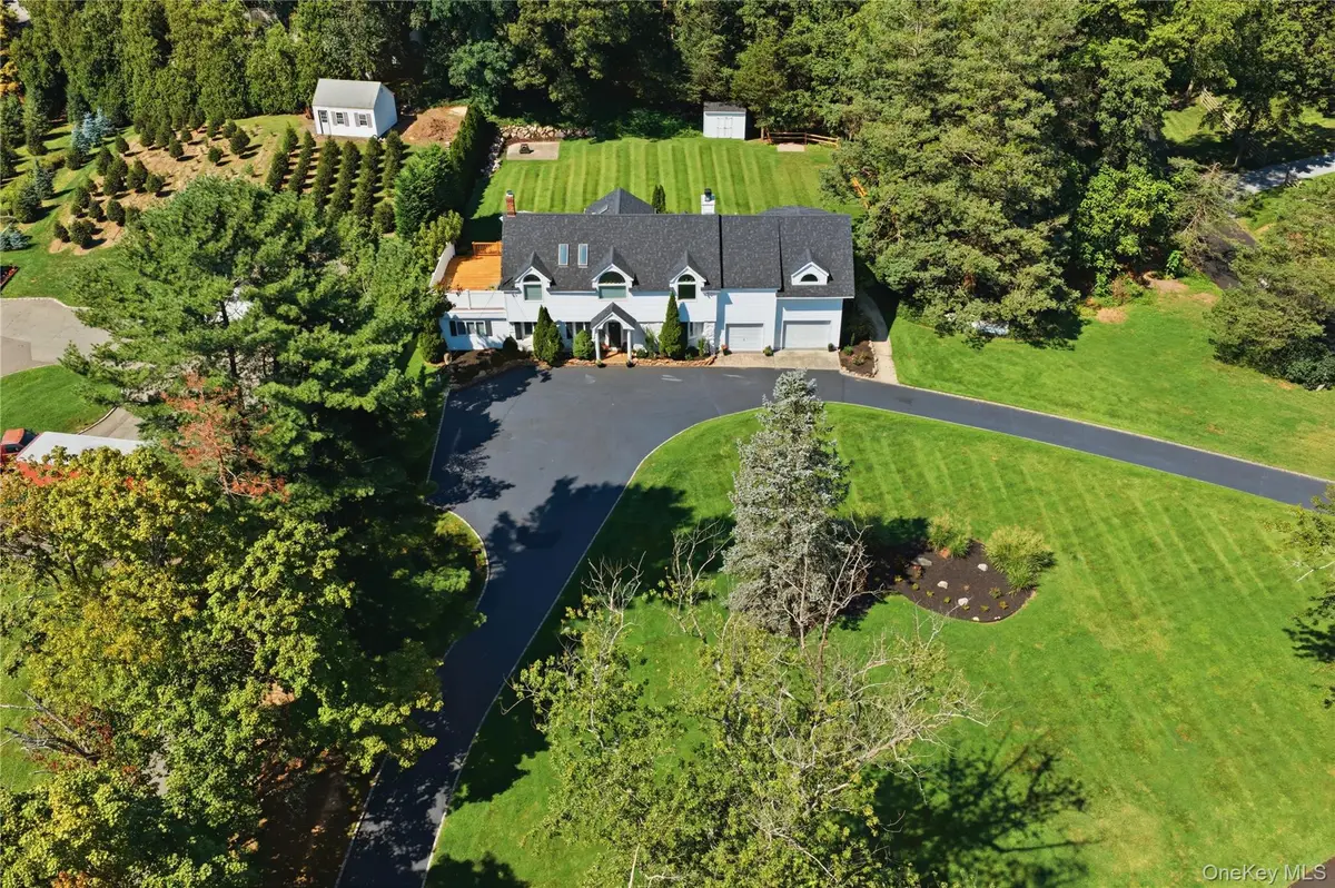 36 Arbutus Road, Greenlawn, NY 11740 - #1