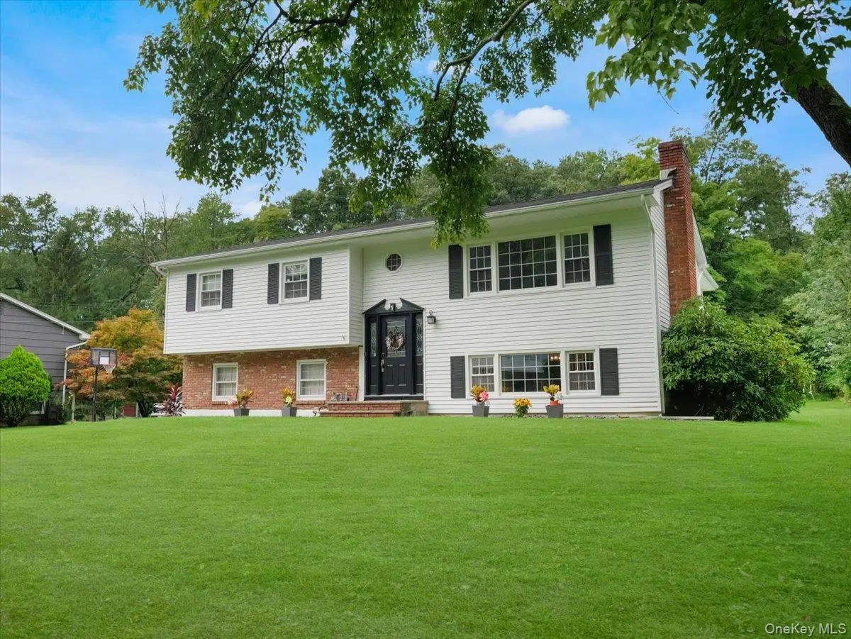 1 S Park Lane, Nanuet, NY 10954 - #1