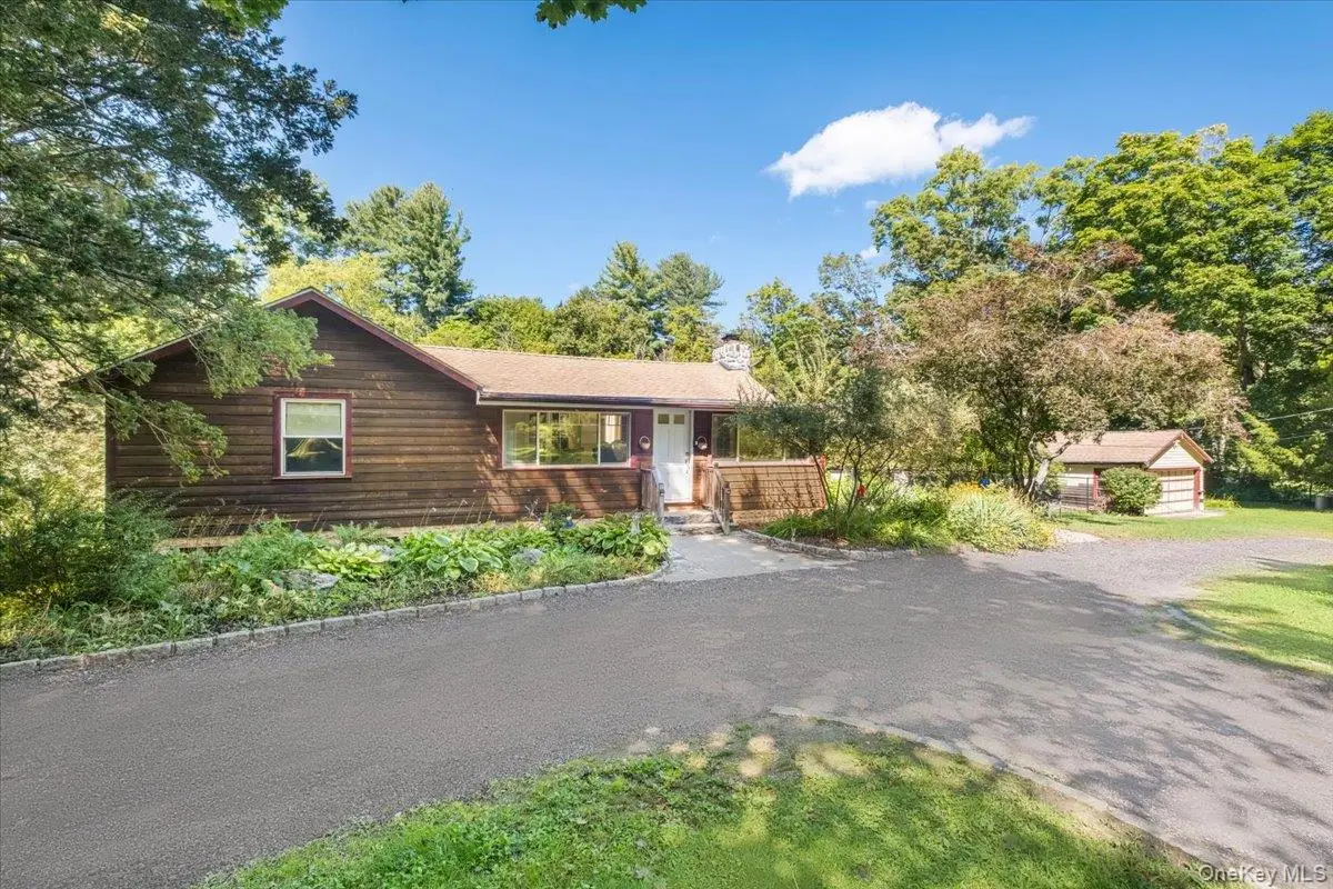 291 Peekskill Hollow Road, Putnam Valley, NY 10579 - #1