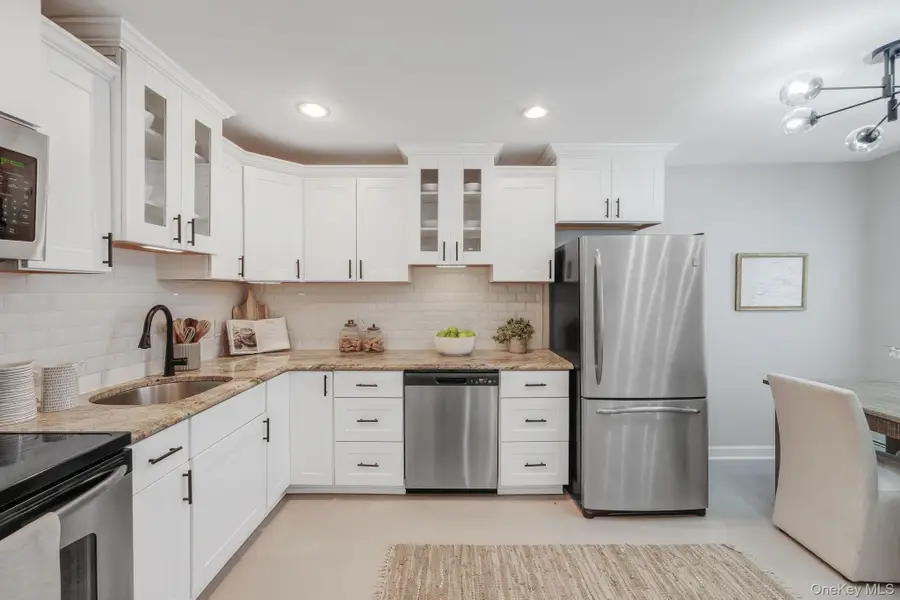 10 Smithtown Boulevard #6A, Smithtown, NY 11787 - #3