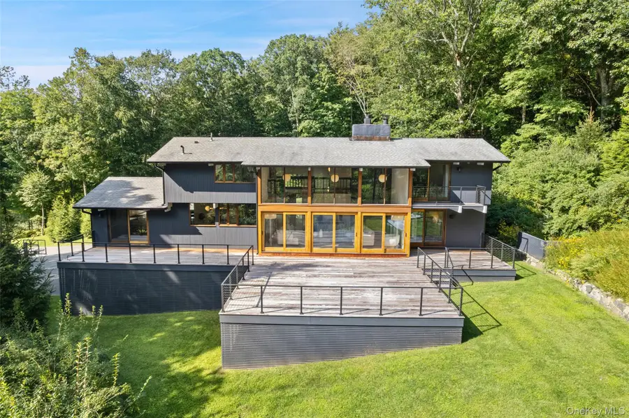 21 Black Spring Road, Pound Ridge, NY 10576 - #2
