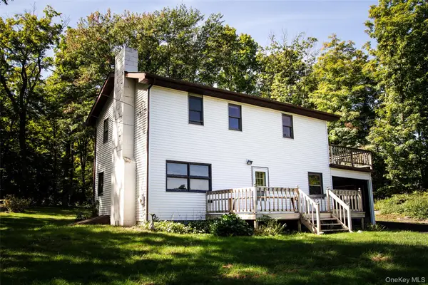 2 Enderkill Drive, Staatsburg, NY 12580