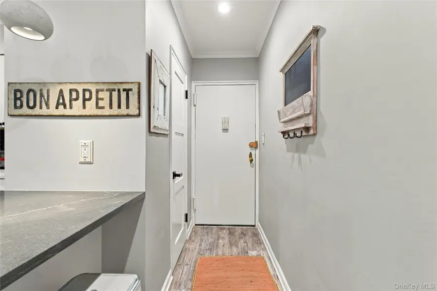 2 Bryant Crescent #1N, White Plains, NY 10605 - #3