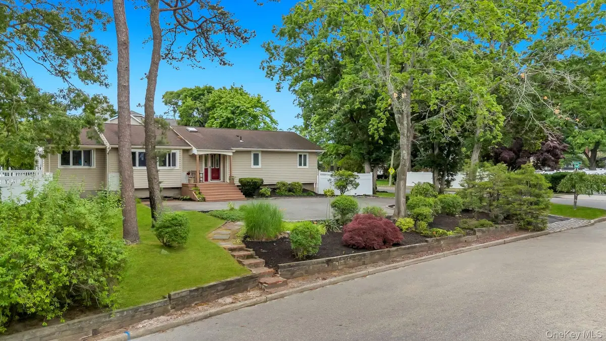 93 Midwood Avenue, Nesconset, NY 11767 - #1