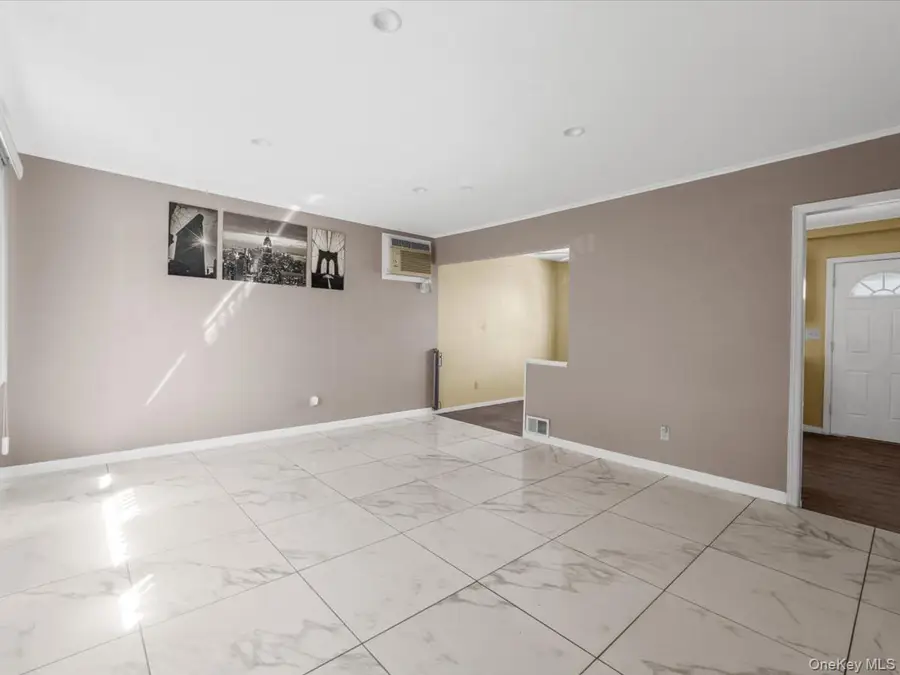77 Litchfield Avenue, Elmont, NY 11003 - #3