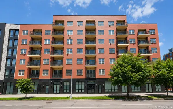 7166 Parsons Boulevard #6C, Flushing, NY 11365