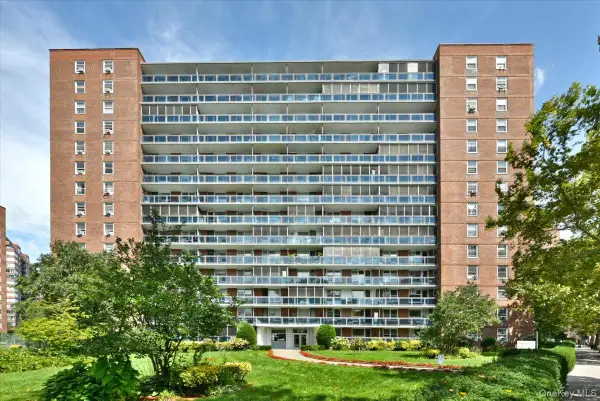 9737 63rd Road #10E, Rego Park, NY 11374