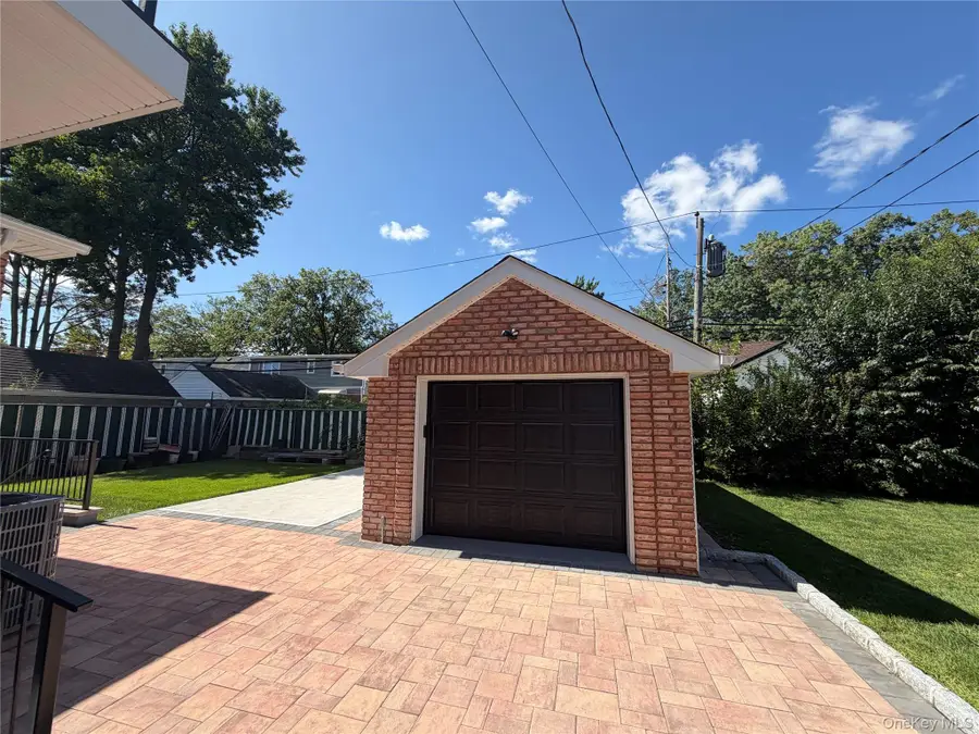 1519 New Hyde Park Drive, New Hyde Park, NY 11040 - #3