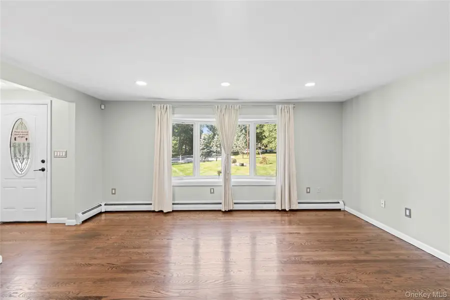 18 Montfort Woods Road, Wappingers Falls, NY 12590 - #3