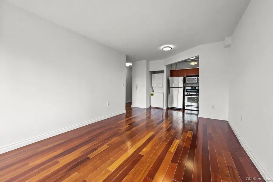 30-85 Vernon Boulevard #6E, Astoria, NY 11102 - #2