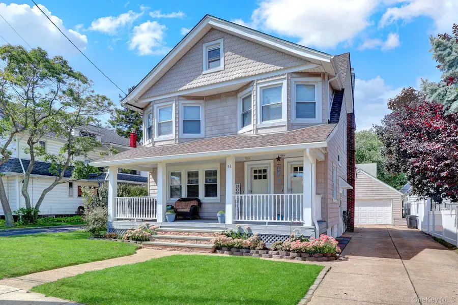53 Watts Place, Lynbrook, NY 11563 - #3