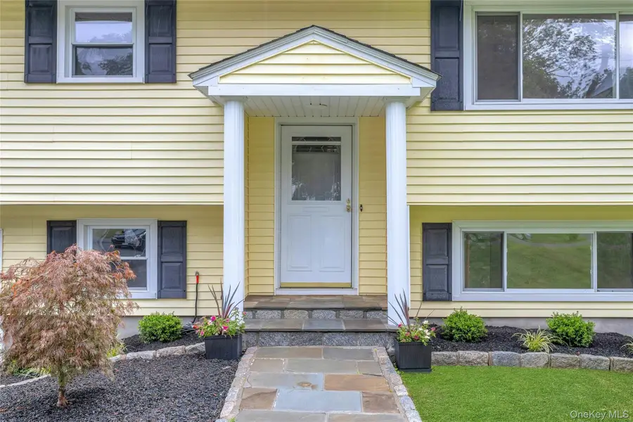 2743 Springhurst Street, Yorktown Heights, NY 10598 - #2