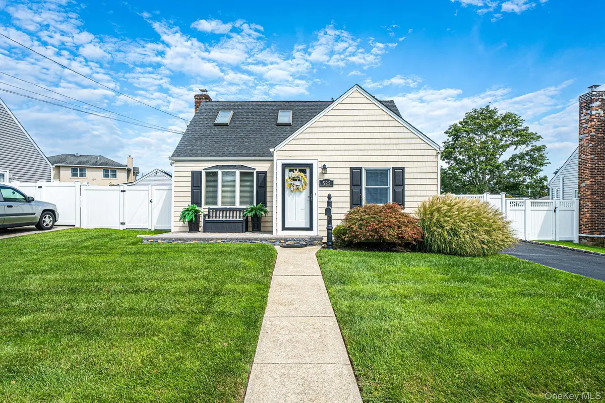 525 Secatogue Avenue, Farmingdale, NY 11735 - #1