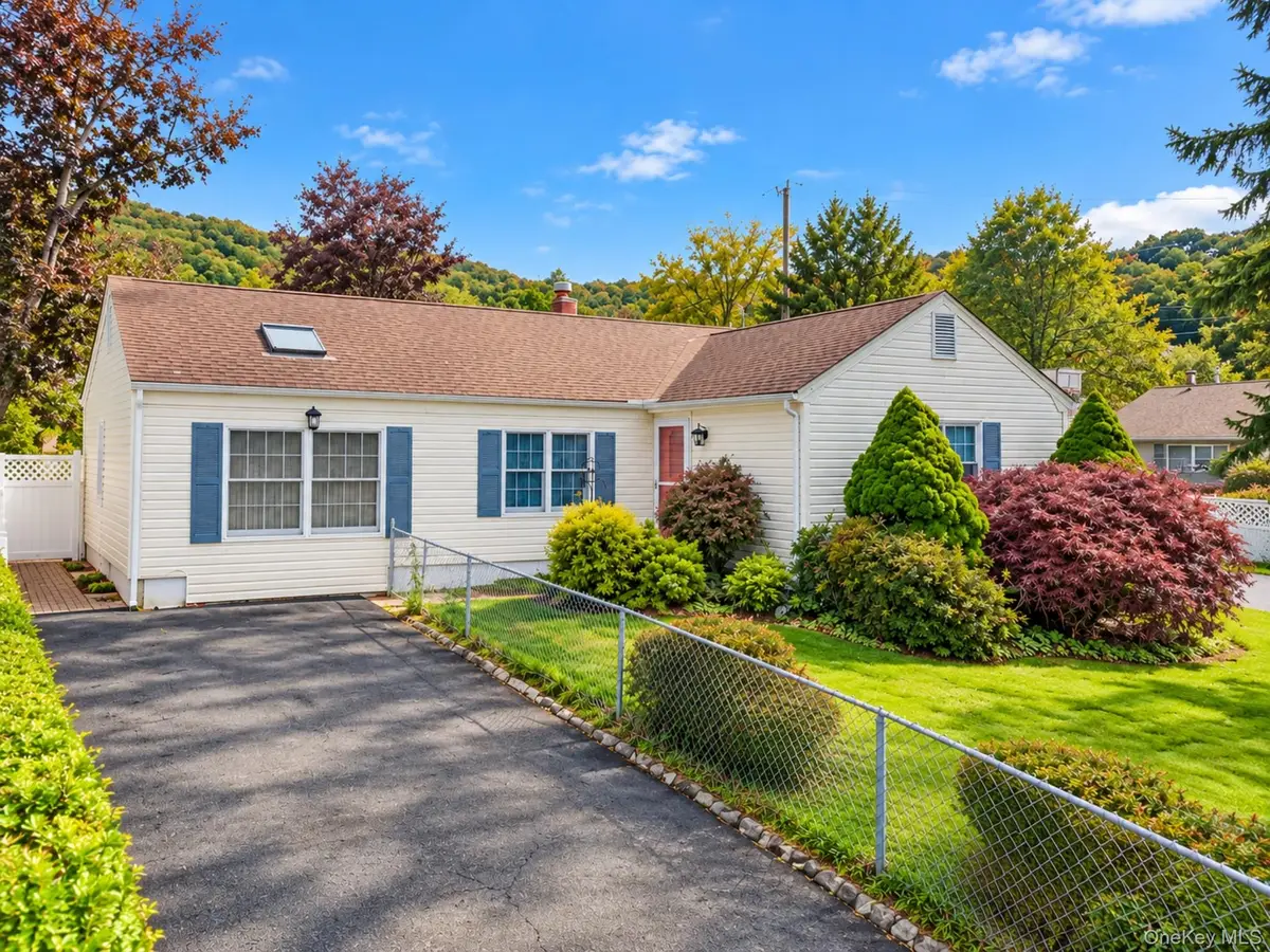2 Maple Avenue, Garnerville, NY 10923 - #1