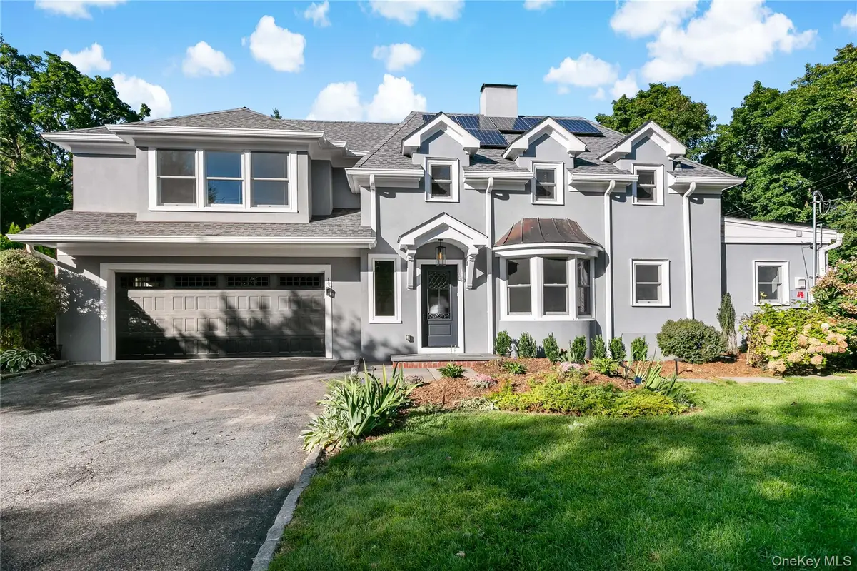 1 Stoneleigh Close, Scarsdale, NY 10583 - #1