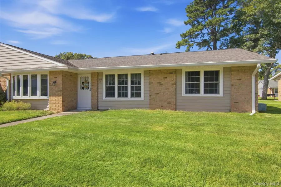 299 Cardiff Court #B, Ridge, NY 11961 - #3