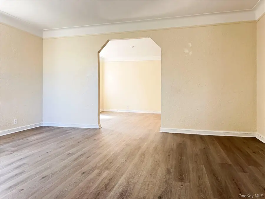 1941 Yates Avenue, Bronx, NY 10461 - #2