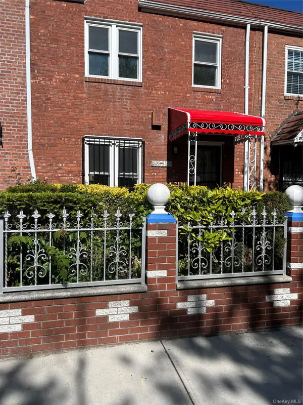 102-35 183rd Place, Hollis, NY 11423
