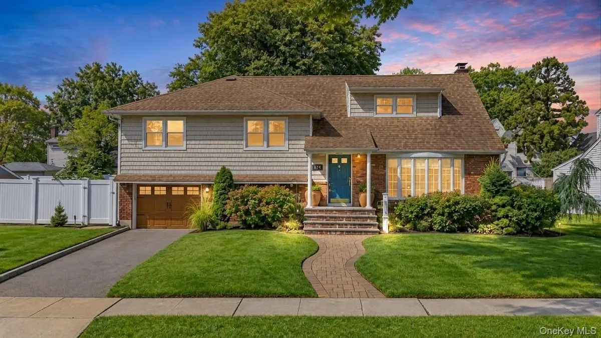 2684 Howell Street, Baldwin, NY 11510 - #1