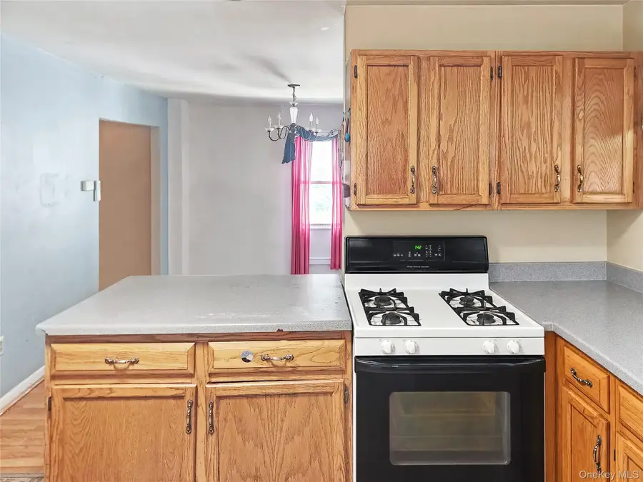 15 Grove Street, Highland, NY 12528 - #2