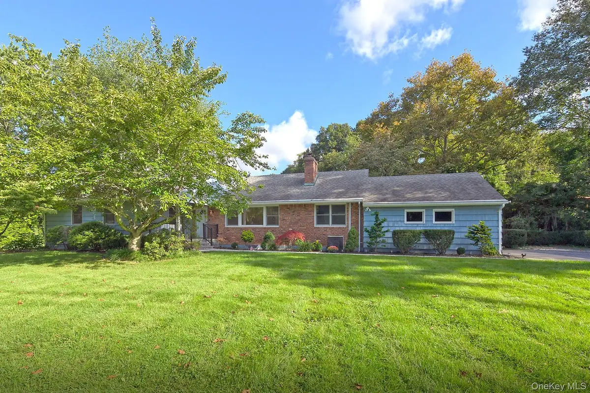 1950 Midlane, Muttontown, NY 11791 - #1
