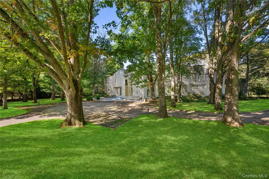 11 Surrey Lane, Old Westbury, NY 11568 - #2